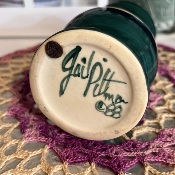 Gail Pittman Retired Pattern GRAPEVINE GREEN '88 Soap Lotion Dispenser - Picture 3 of 8